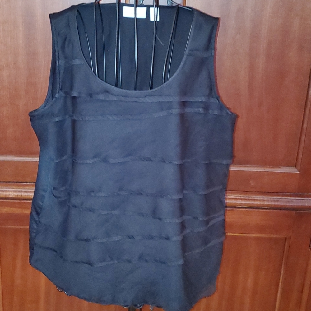 Chicos layered sleeveless Top Size 16